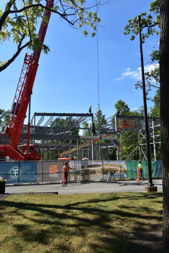 Crane lifting beam