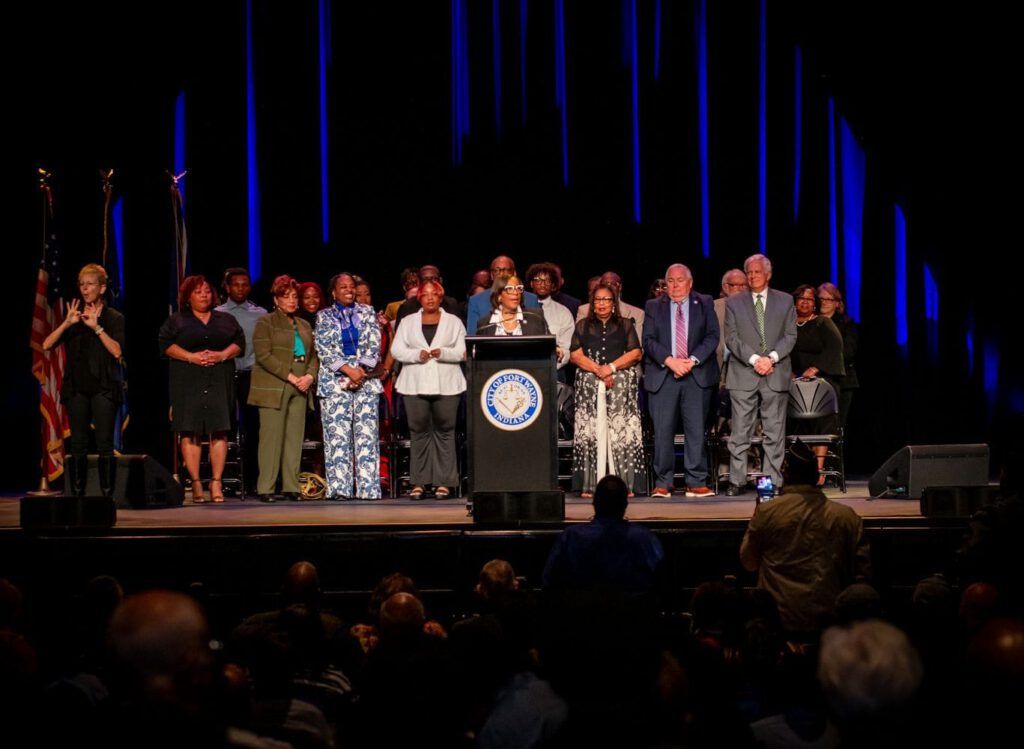 Mayor Tucker giving a speech.